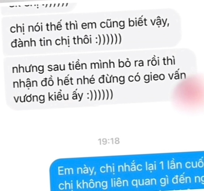 Tin nhắn tra hỏi của cô gái tư xưng là người yêu của anh shipper.