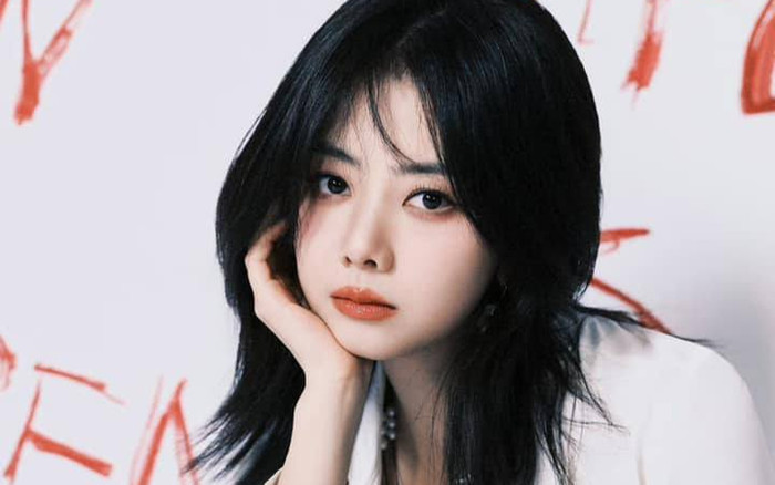 Đàm Tùng Vận công khai hẹn hò bạn trai kém 7 tuổi, đẹp đôi thế nào mà khiến dân tình giục cưới Ảnh 2