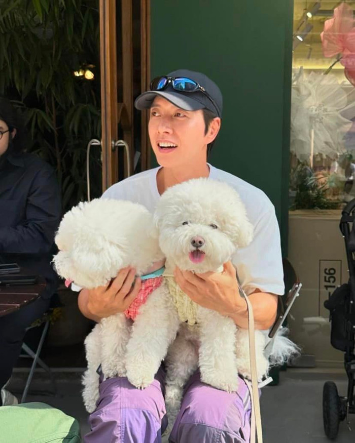 Sao nam Vì Sao Đưa Anh Tới sống độc thân, tận hưởng cuộc sống.