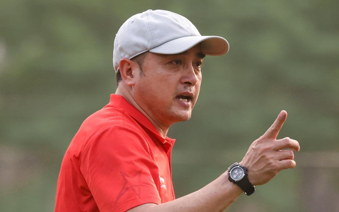 HLV Nguyễn Đức Thắng mỉa mai HLV Vũ Tiến Thành dạy LPB HAGL đá xấu Ảnh 2