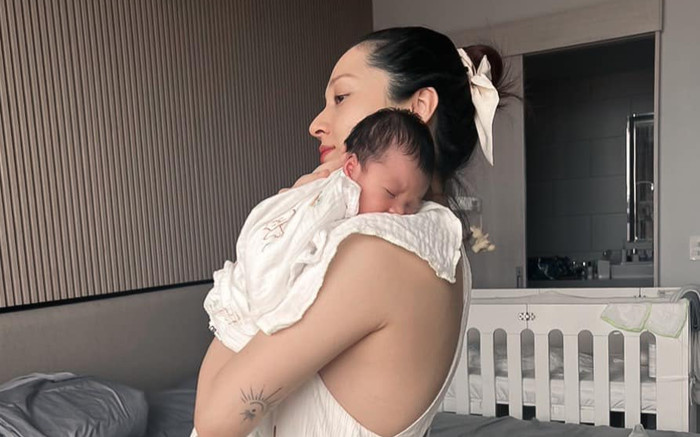 Người thân Bảo Anh tiết lộ thái độ lạ thường của nữ ca sĩ khi phát hiện đang mang bầu Ảnh 2