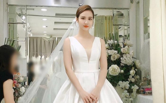 Huyền Lizzie có phản ứng chú ý khi được dự đoán cuối năm cưới Ảnh 2