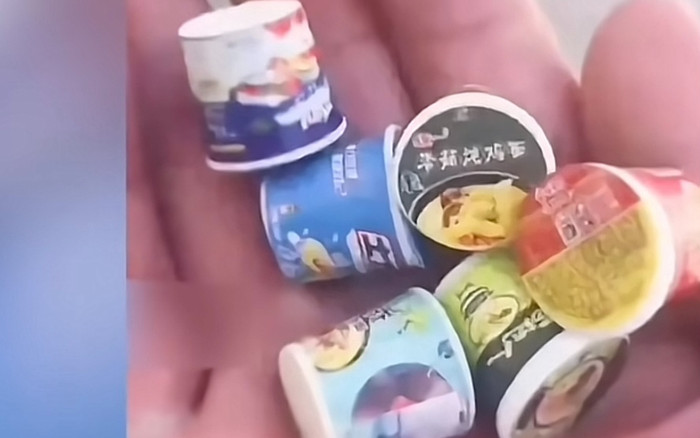 Săn sale được 5 ly mì trên mạng, thanh niên hí hửng nhận hàng và cái kết bất ngờ Ảnh 2