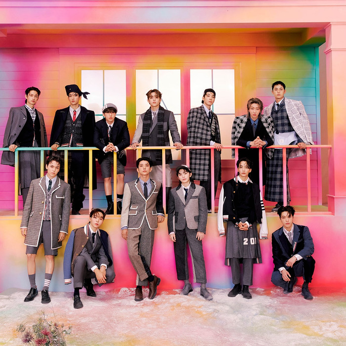 Album mới của SEVENTEEN gây tranh cãi vì bán giá mắc