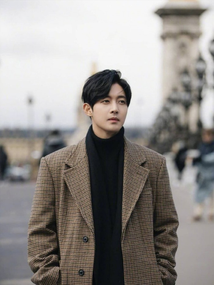 Vẻ ngoài điển trai, phong độ của nam diễn viên Kim Hyun Joong.