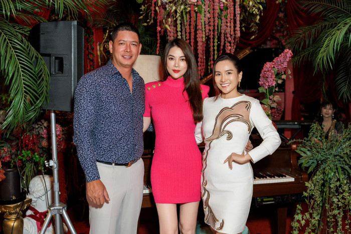 Trương Ngọc Ánh đọ sắc cùng vợ chồng Bình Minh - Anh Th