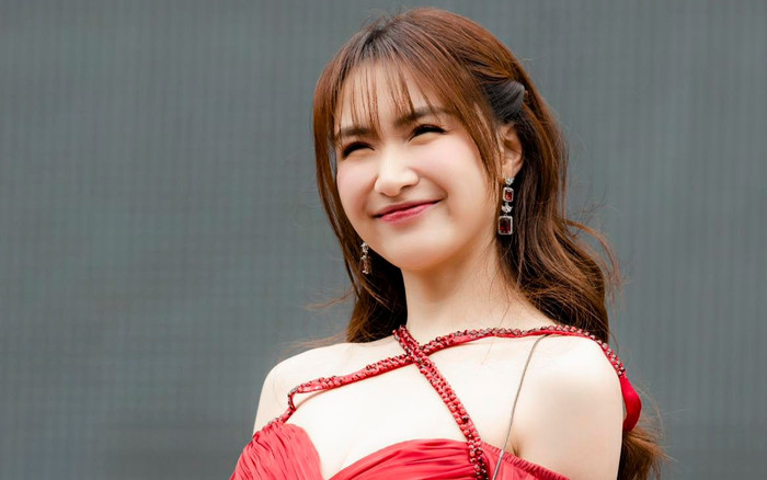 Hòa Minzy trích tiền cát xê đi hát để làm một việc ý nghĩa Ảnh 2