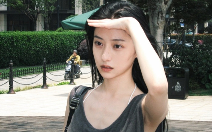 'Ngọc nữ' màn ảnh Hồ Liên Hinh bị nghi lộ clip 20 phút âu yếm với bạn trai? Ảnh 2