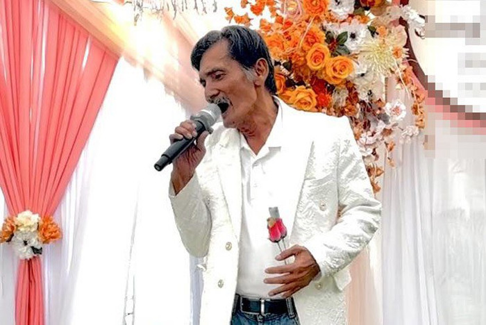 Thương Tín thường xuyên nhận show, đi diễn.