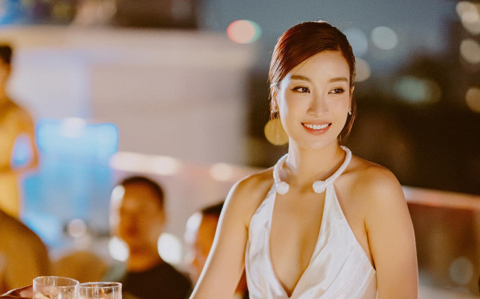 Soi đồng hồ của Đỗ Mỹ Linh: Có chiếc giá hơn một căn nhà Ảnh 2