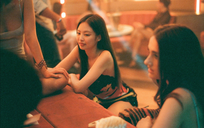 Từng bị chỉ trích vì The Idol, Jennie vẫn được hưởng 'món hời' lớn Ảnh 2