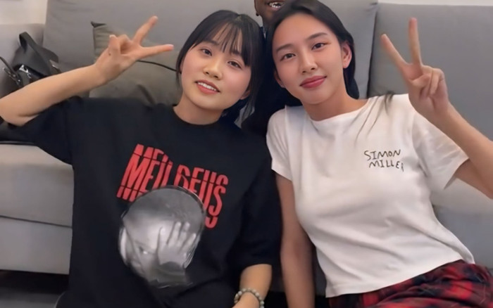 Vướng tin đồn 'bằng mặt không bằng lòng', chị gái Quang Linh Vlogs nói gì về Thuỳ Tiên? Ảnh 2