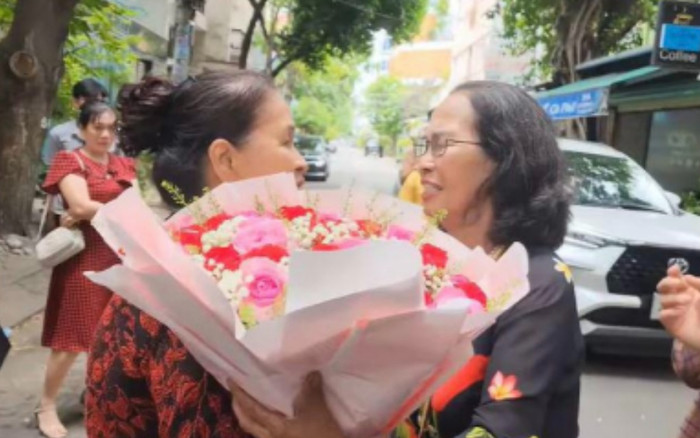 Đi ở đợ rồi thất lạc 60 năm, ngày gặp lại chị em ôm nhau oà khóc Ảnh 2