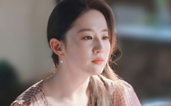 Lưu Diệc Phi bị ném đá vì diễn xuất Ảnh 2