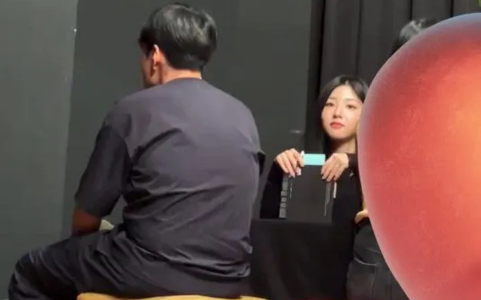 Nữ ca sĩ bị fan tẩy chay và phớt lờ tại buổi ký tặng, lý do gây tranh cãi Ảnh 2