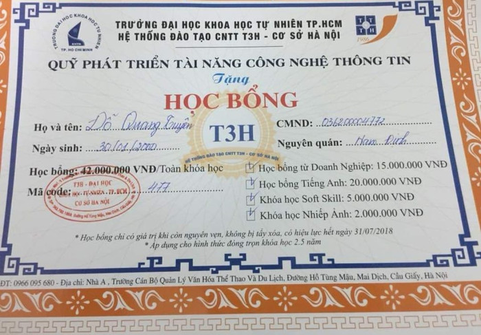 Học bổng của của Đỗ Quang Tuyển. 