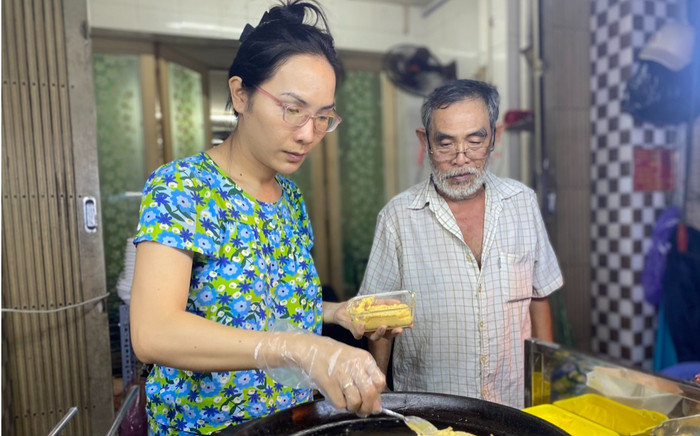 Hai con trai lần lượt chuyển giới, người bố nuốt nước mắt xem con là báu vật trên đời Ảnh 2