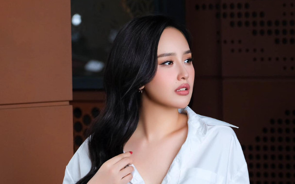 Nhan sắc khác lạ của hoa hậu Mai Phương Thuý Ảnh 2