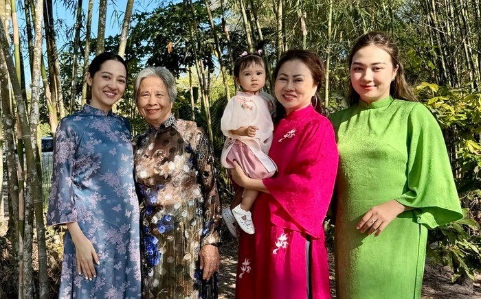 Mẹ ruột Bảo Anh tiết lộ 4 thế hệ trong nhà có chung một gen trội trên gương mặt Ảnh 2