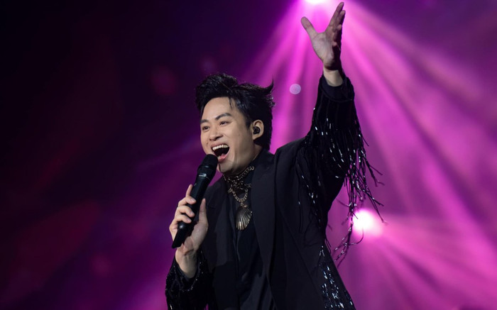 Tùng Dương từng bị bầu show từ chối vì hát như lên đồng Ảnh 2
