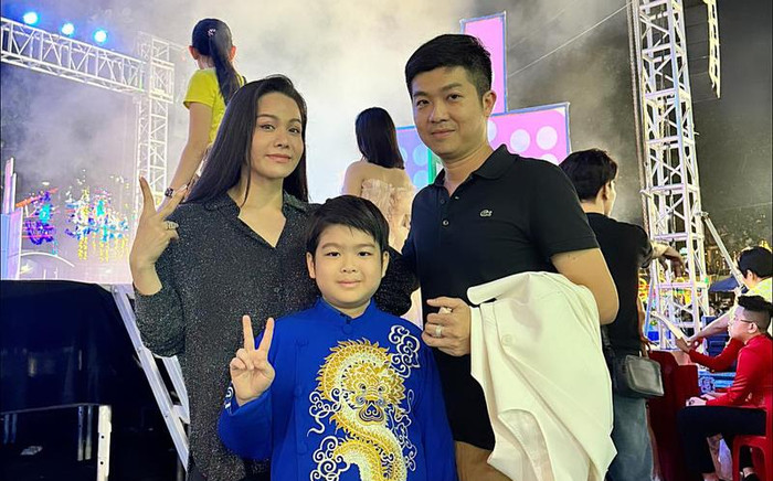 Nhật Kim Anh cho quý tử đầu lòng lên sóng, bé trai 9 tuổi đã ra dáng soái ca Ảnh 2