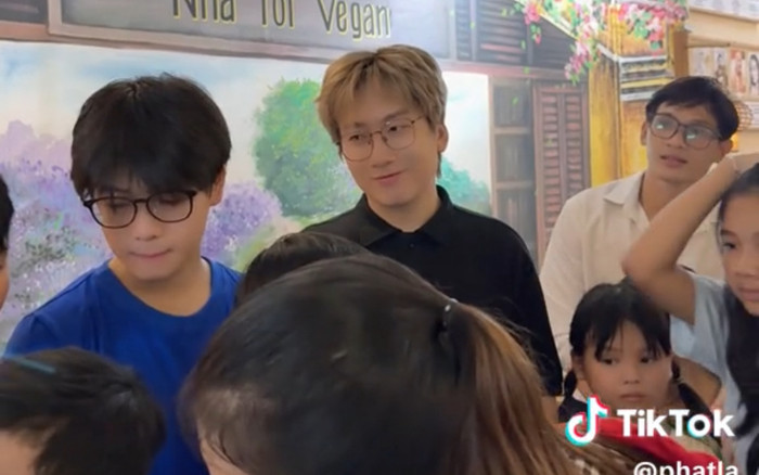 Động thái của Phát La sau khi bị chỉ trích vì bài đăng kém duyên Ảnh 2