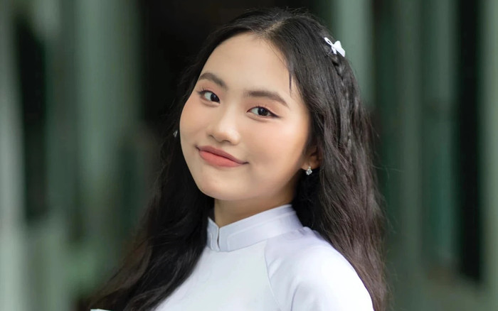 Khán giả 'réo tên' Phương Mỹ Chi đoán đề thi tốt nghiệp THPT, nữ ca sĩ nói gì? Ảnh 2