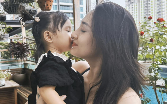 Bảo Anh được ái nữ Misumi hôn má đầy tình cảm, hạnh phúc nói về tài sản lớn nhất Ảnh 2