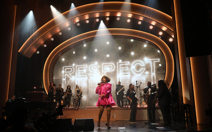 Nữ ca sĩ nổi tiếng có 26 anh chị em cùng cha khác mẹ Ảnh 2