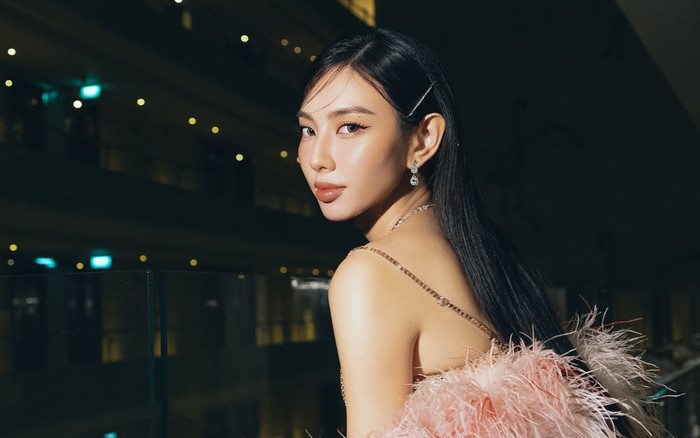 Hoa hậu Thùy Tiên không thể ngưng khóc, thất thần sau 'chia tay' Ảnh 2