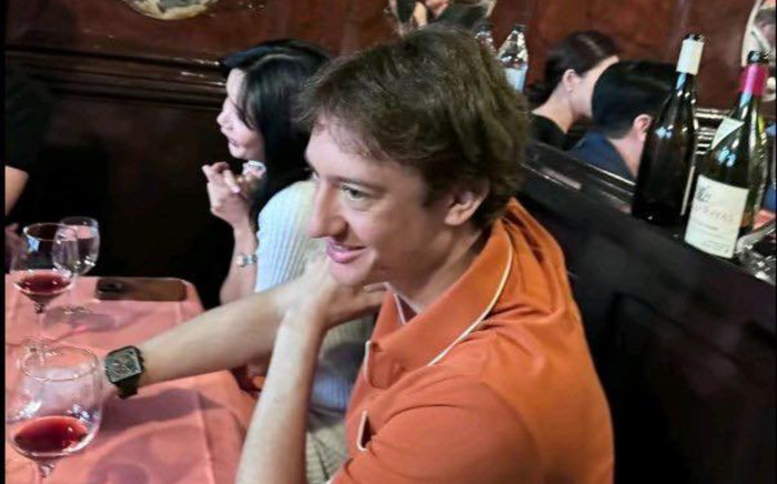 Lisa (Blackpink) không còn giữ hình tượng khi hẹn hò với bạn trai tỷ phú Ảnh 2