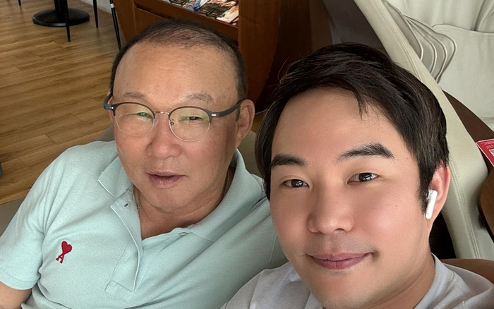 Con trai HLV Park Hang Seo gây chú ý khi tuyên bố đẹp hơn bố Ảnh 2