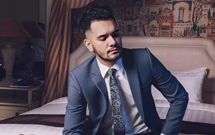 Nam vương Việt dính bê bối từng đóng MV của 'bạn trai' Thùy Tiên Ảnh 2