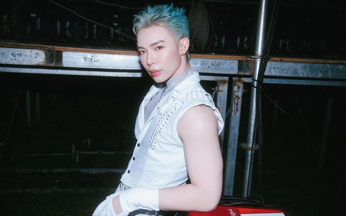 'Bạn trai' Thùy Tiên vừa tậu xế hộp hơn một tỷ đồng Ảnh 2