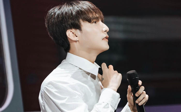 Sơn Tùng gặp sự cố khi trình diễn ca khúc mới nhưng chẳng ai nhận ra Ảnh 2