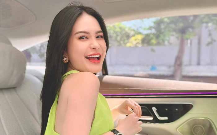 Cựu ca sĩ Việt khoe clip siêu âm khi mang bầu lần 4: Bé con chân dài, mũi cao làm ba cười mãi Ảnh 2