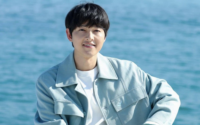 Bà xã ngoại quốc của Song Joong Ki mang thai lần 2 sau 1 năm sinh quý tử đầu lòng? Ảnh 2