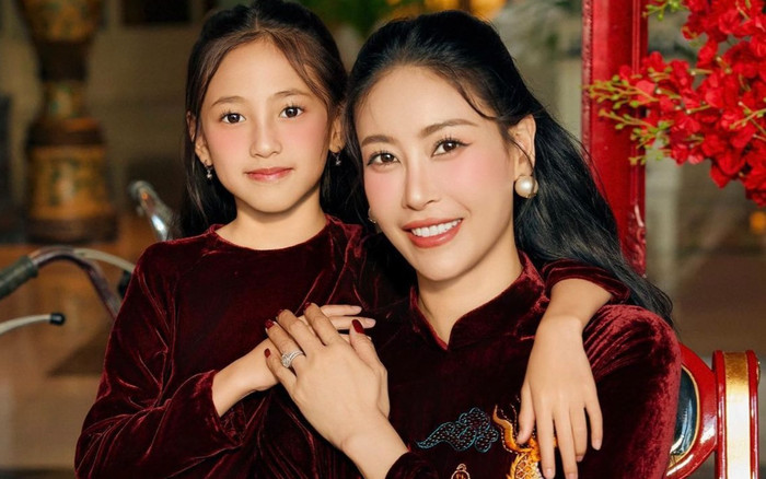 Con gái Hà Kiều Anh: Nhan sắc chuẩn Hoa hậu, ở biệt thự 400 tỷ, 7 tuổi đã thuộc lòng nhạc BLACKPINK Ảnh 2