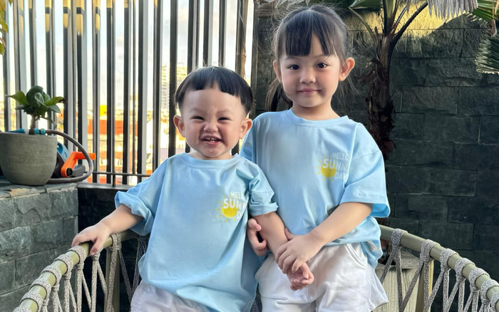 Còn nhỏ nhưng quý tử nhà Cường Đô La đã biết bảo vệ chị gái Ảnh 2