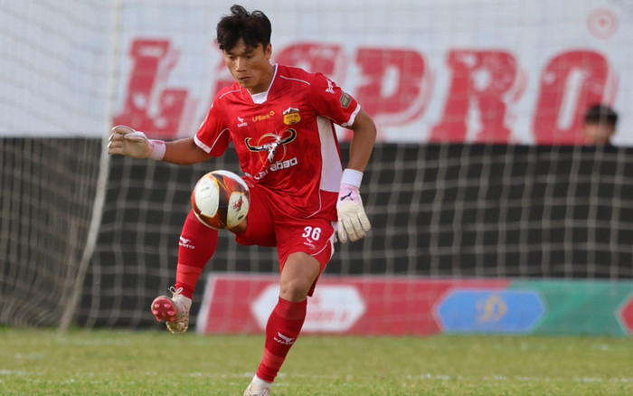 Thủ môn Bùi Tiến Dũng đứng trước quyết định quan trọng của sự nghiệp Ảnh 2