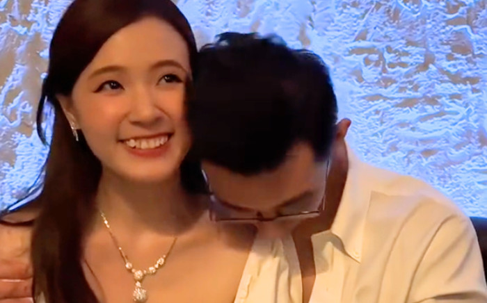 Chồng Midu ngay lập tức 'đánh dấu chủ quyền' với vợ khi đám cưới vừa kết thúc Ảnh 2