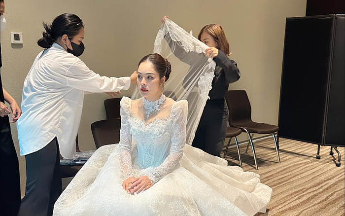 Dương Cẩm Lynh mặc váy cưới, sẵn sàng làm cô dâu? Ảnh 2