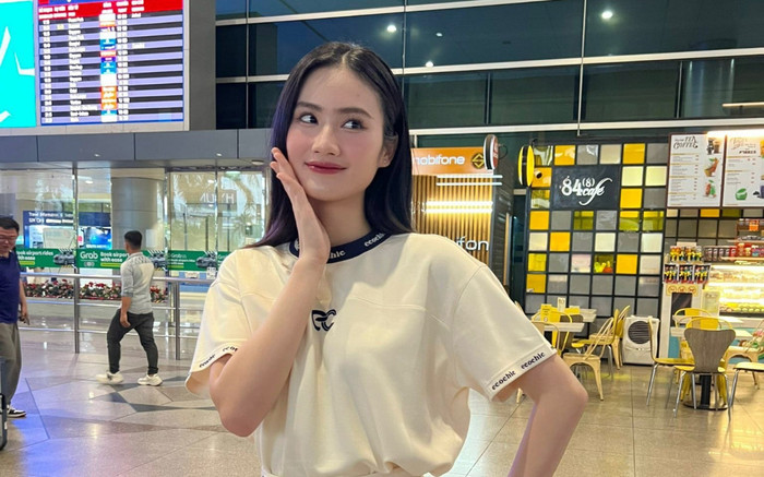 Ý Nhi được fans động viên Ảnh 2