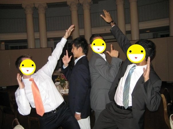 Góc nghiêng của nam doanh nhân cho dù là 15 năm trước hay hiện tại vẫn khiến dân tình phát sốt.