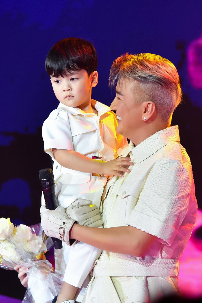 Đàm Vĩnh Hưng bất ngờ thông báo có vợ Ảnh 3