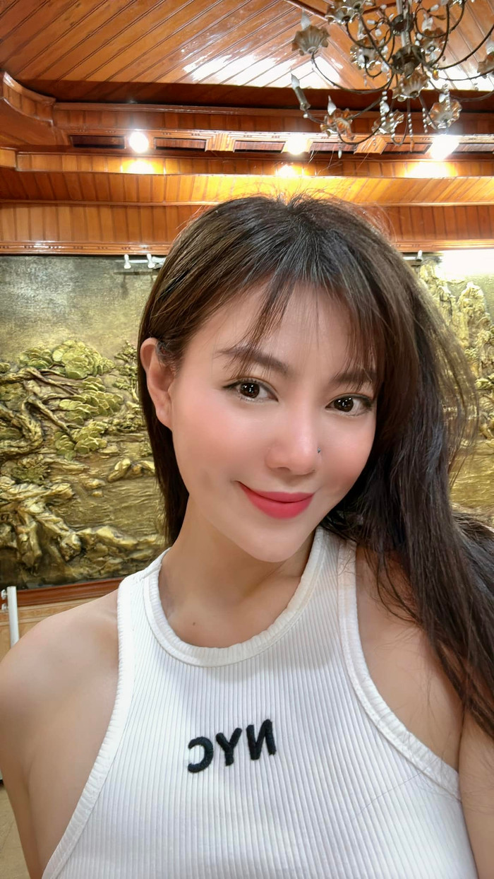 Nhan sắc trong veo của Thanh Hương ở tuổi 36.