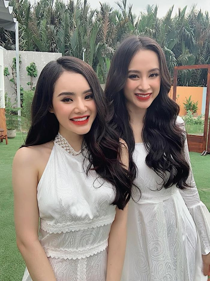 Trong đơn, cô nói rõ bản thân và chị gái không thể hòa hợp trong nhiều quan điểm