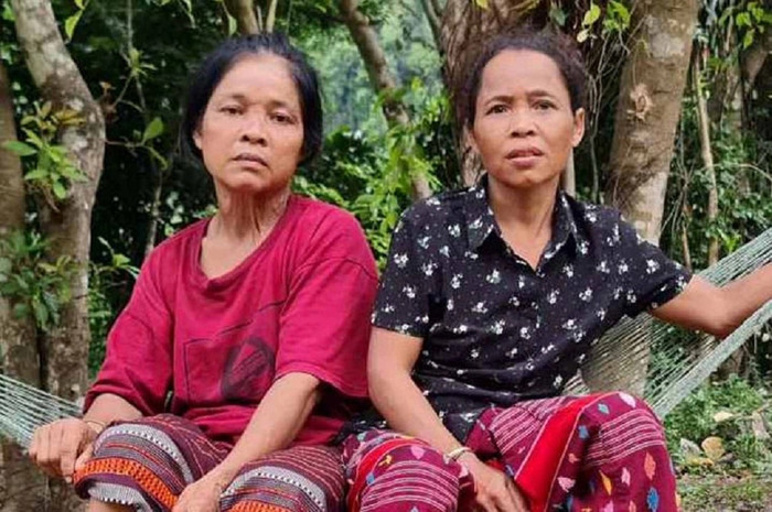 Bà Vinh và bà Tha, hai phụ nữ tại xã Trường Sơn nói vừa thấy hổ tự nhiên ở rừng Đìu Đo. Ảnh: Tuổi Trẻ Online