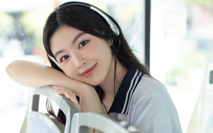 Clip 30 giây của con gái Quyền Linh gây choáng với nhan sắc tựa hoa hậu Ảnh 2