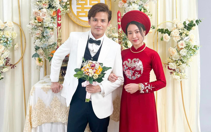 Mỹ nhân phim Việt giờ vàng bị Thúy Diễm 'ghét cay ghét đắng' tung bộ ảnh cưới hạnh phúc bên ông xã Ảnh 2